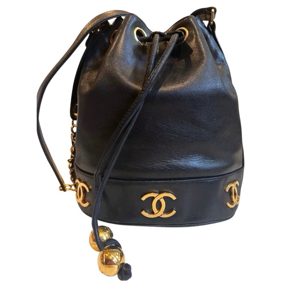 CHANEL Authentic Black Lambskin Leather CC 90s Mini Bucket Bag 24K Gold Hardware - Picture 3 of 14